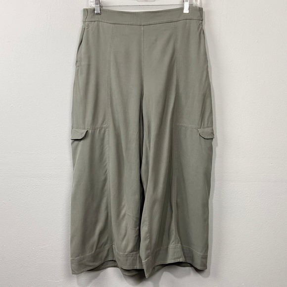 Lululemon Metropolis Maven High‎ Rise Crop Cargo Pants Size 10 Grey Sage Green - Picture 1 of 11